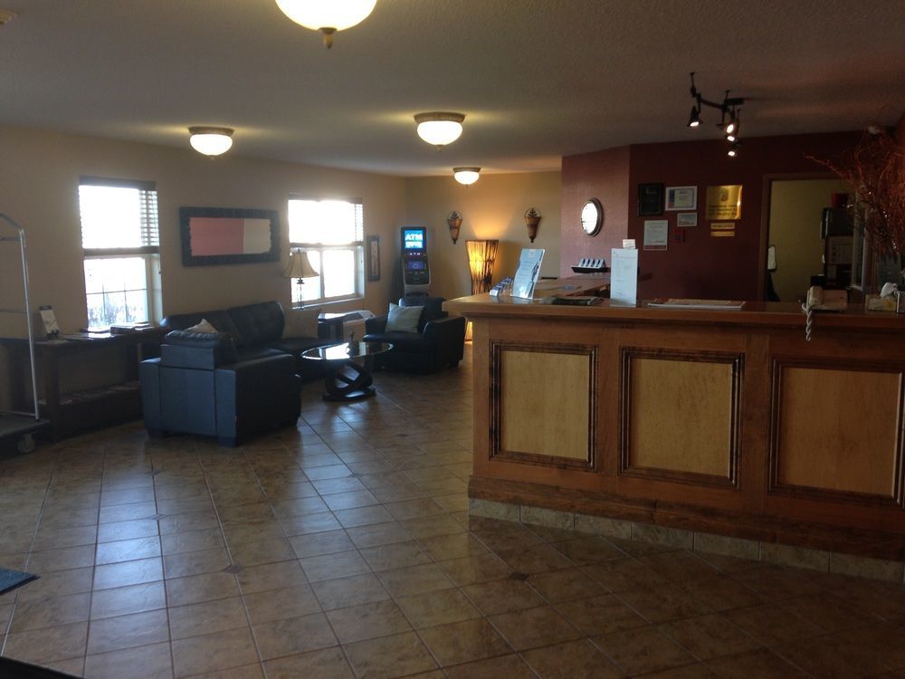 Quality Inn & Suites Cornwall Exterior foto